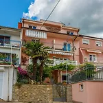 Einzigartiges Penthouse Mit Herrlichem Meerblick, Hundefreundlich, Privatparkplatz * קריקווניצה