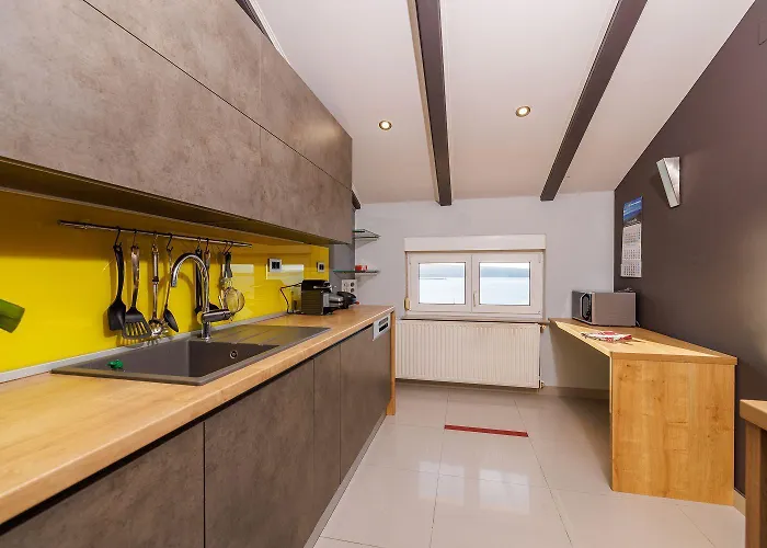 Einzigartiges Penthouse Mit Herrlichem Meerblick, Hundefreundlich, Privatparkplatz *