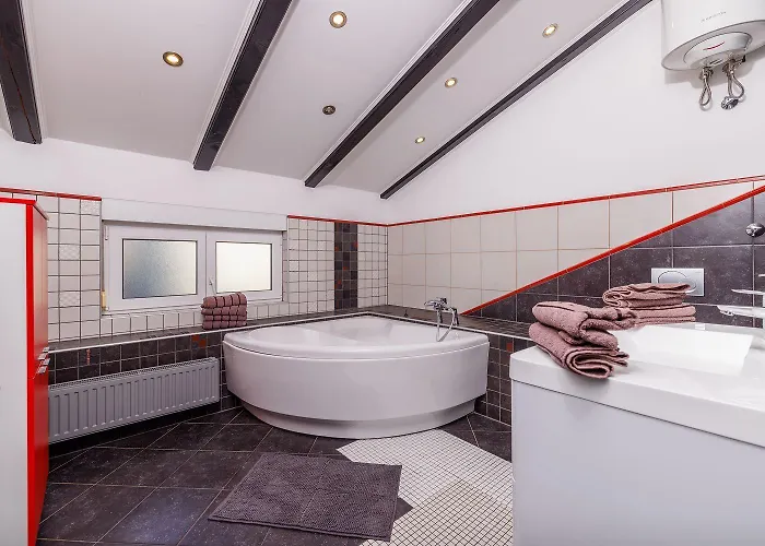 Einzigartiges Penthouse Mit Herrlichem Meerblick, Hundefreundlich, Privatparkplatz Appartement